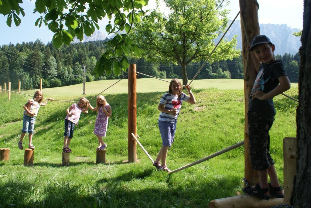 埃布斯镇 Landgasthof Ledererwirt旅馆 外观 照片